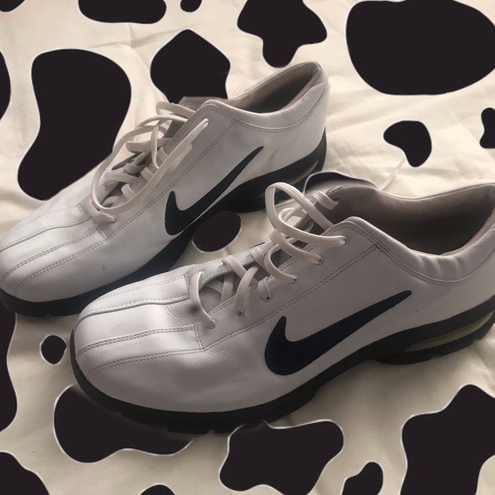 Vintage Nike air Cleats